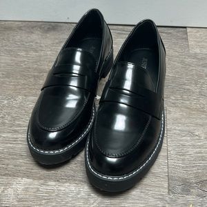 Brand new JustFab Black Shiny Loafers Size 8